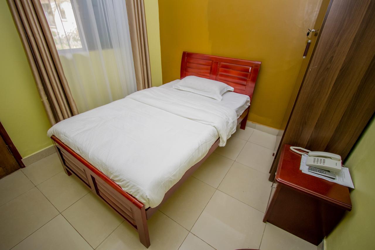 Tuzza Hotel Bushenyi 外观 照片