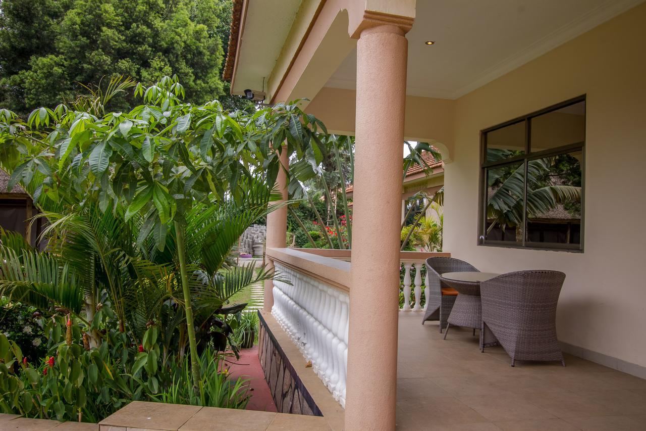 Tuzza Hotel Bushenyi 外观 照片