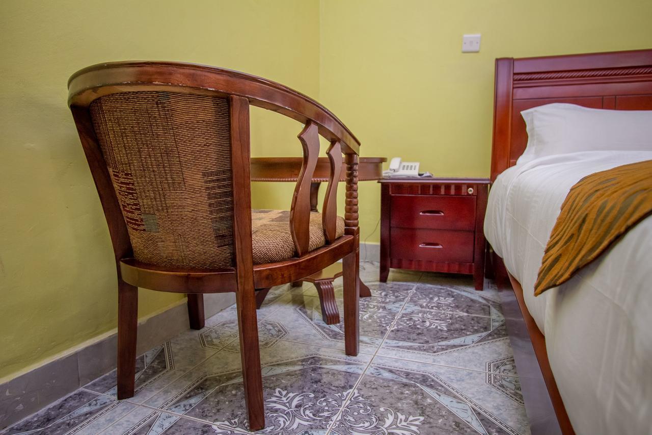 Tuzza Hotel Bushenyi 外观 照片