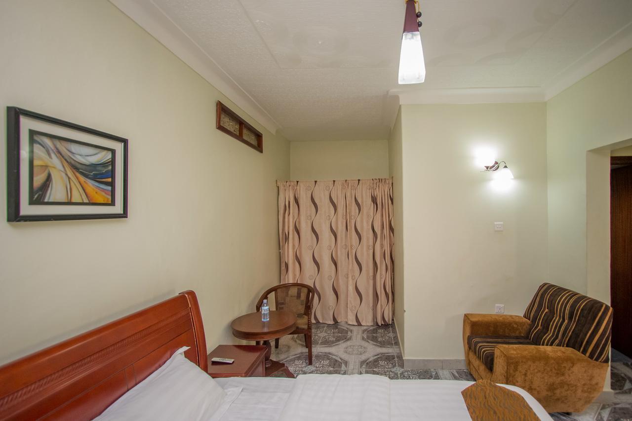 Tuzza Hotel Bushenyi 外观 照片