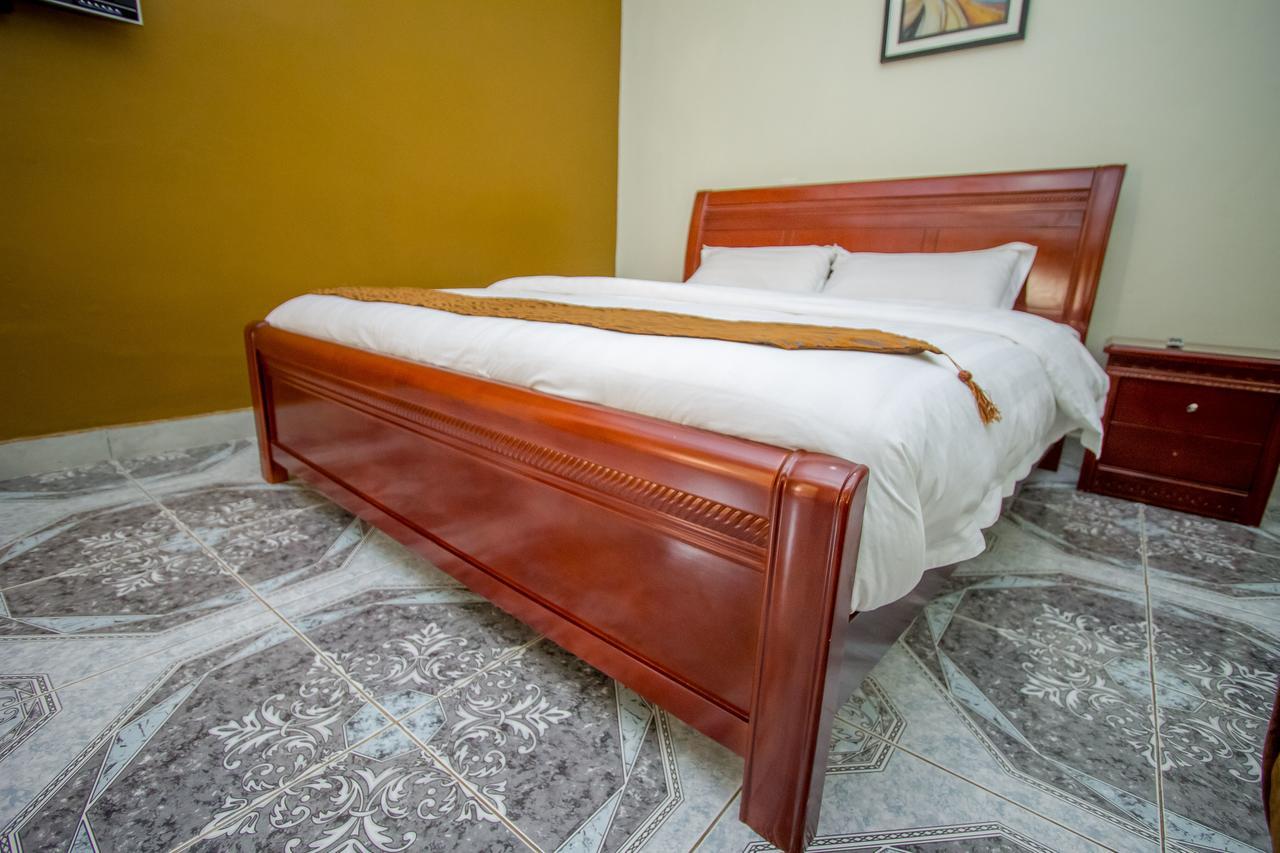 Tuzza Hotel Bushenyi 外观 照片