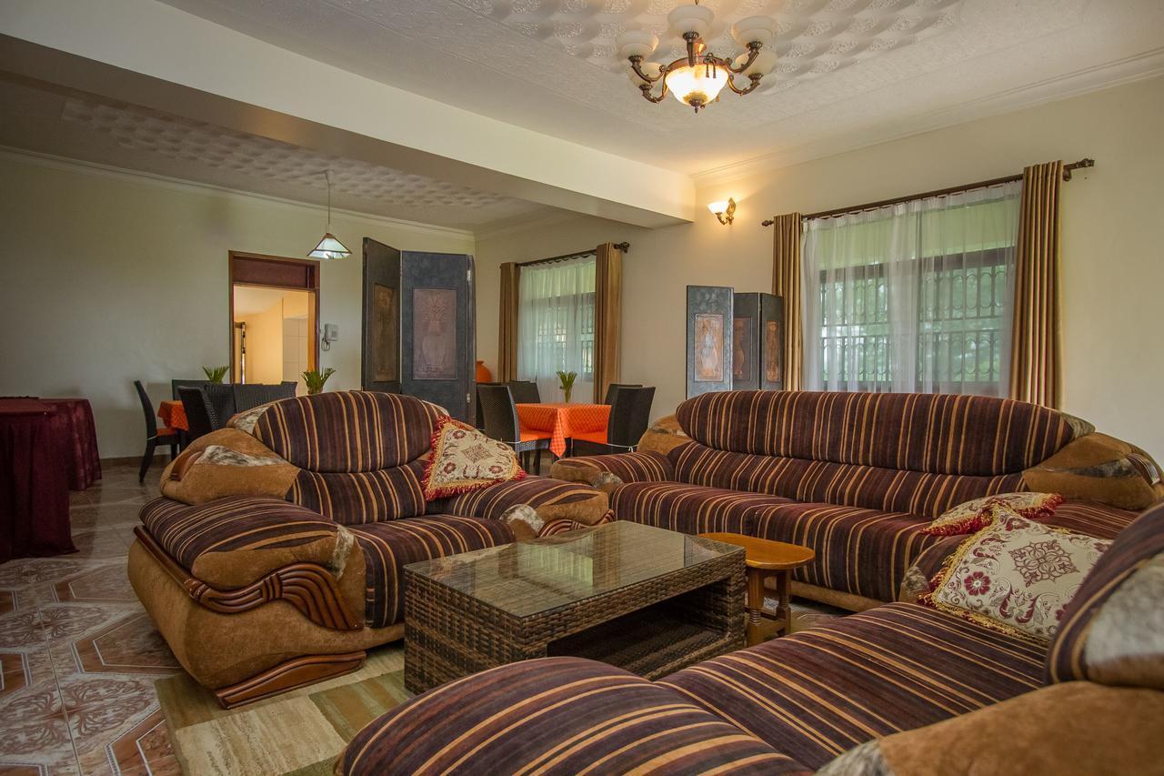 Tuzza Hotel Bushenyi 外观 照片